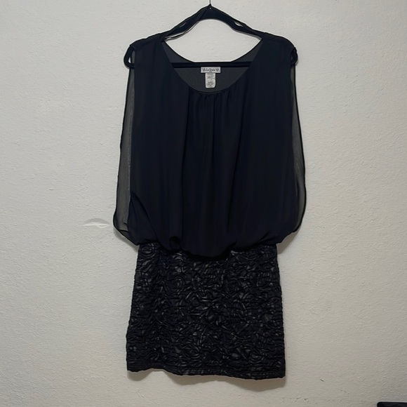 Scala Dresses & Skirts - Scala Black Mini Dress Size 1X